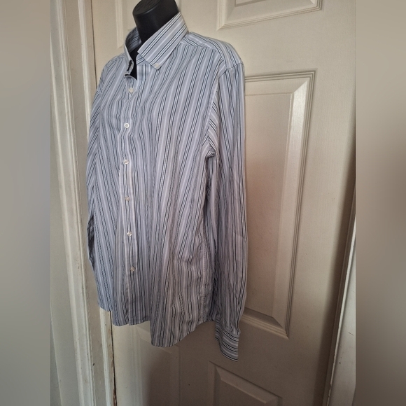 Chaps men's striped button-down shirt size 36/37 - Picture 3 of 5